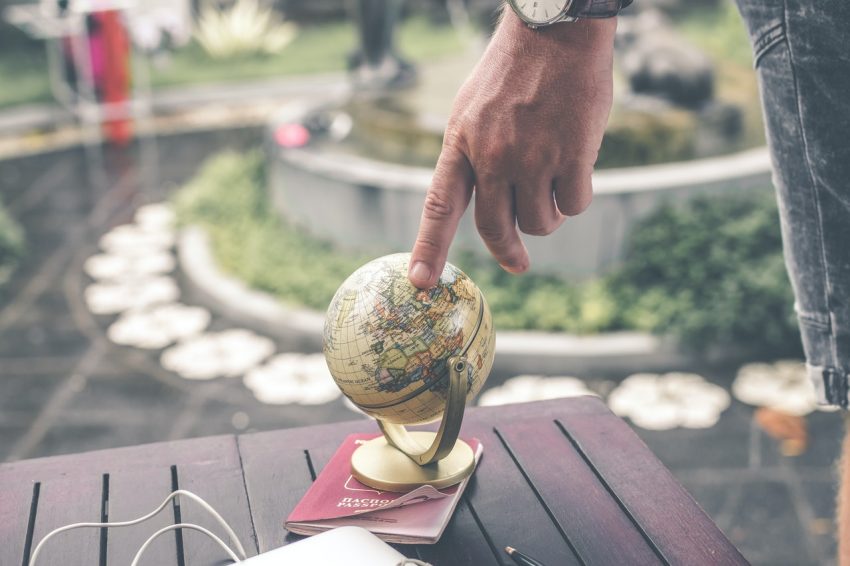 Estudiar en el extranjero: globo terraqueo